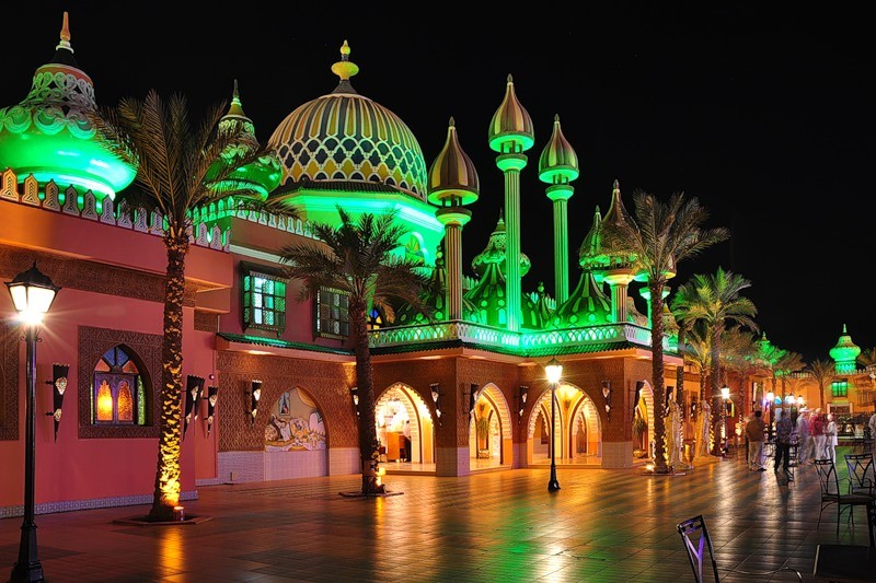 Дворец «Тысяча и одна ночь» в Хургаде, Египет: фото достопримечательности