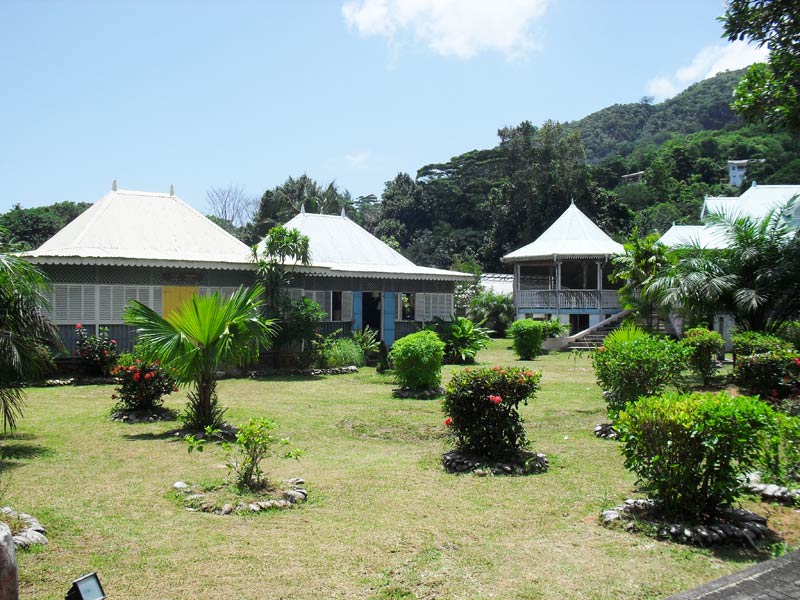Деревня ремесленников на острове Маэ, Сейшелы: фото достопримечательности
