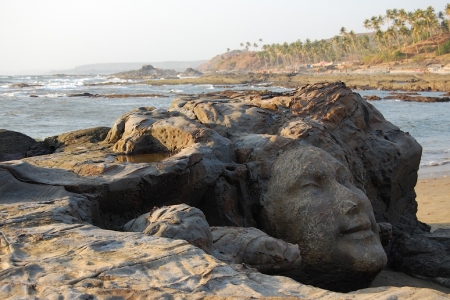 Лицо Шивы на пляже Вагатор, Гоа